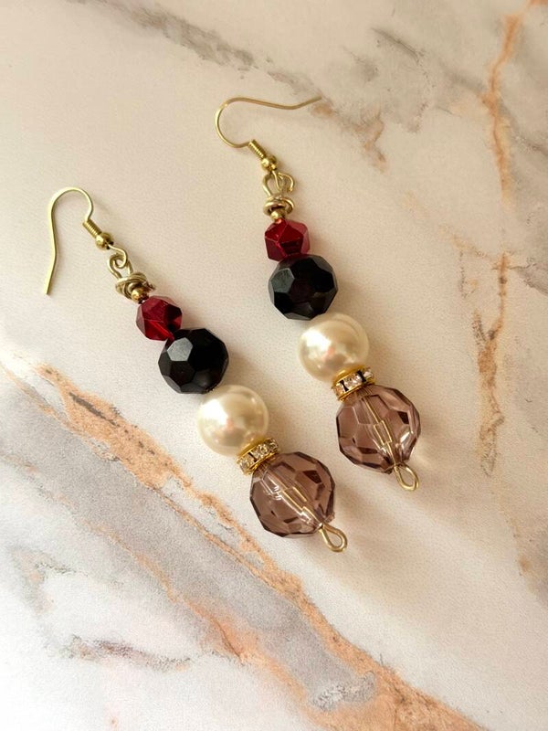 Elegant Pearl & Crystal Dangle Earrings