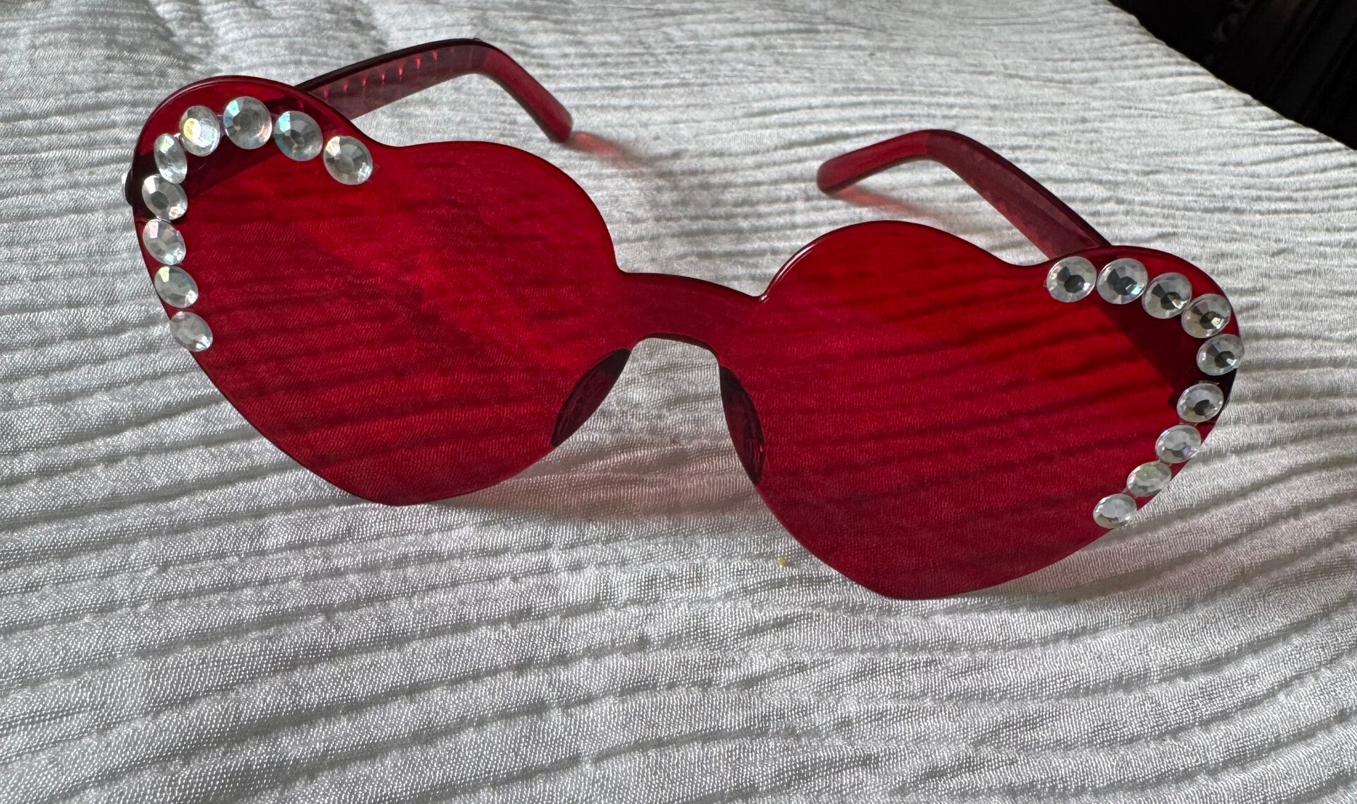 Red Heart Rhinestone Sunglasses – Statement Festival & Game Day Shades