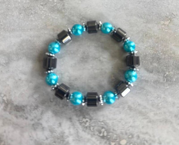 Hematite Beaded Pearl Stretchy Bracelet