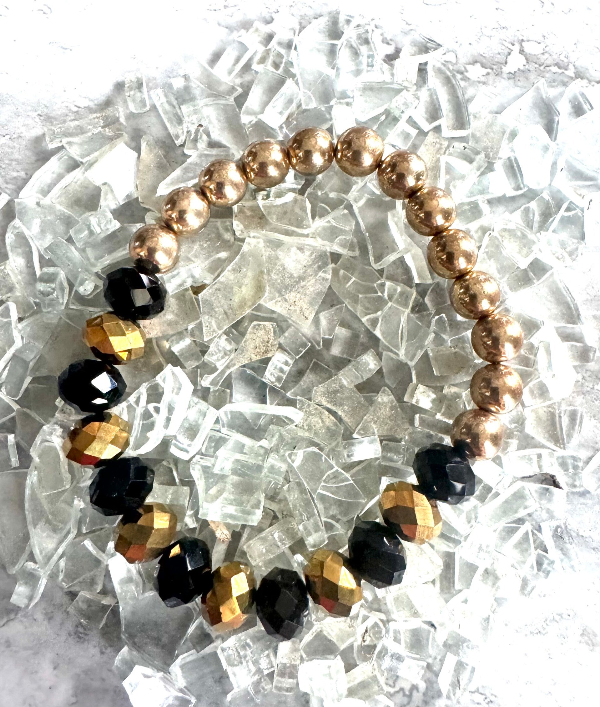 Black & Gold Beaded Stretch Bracelet