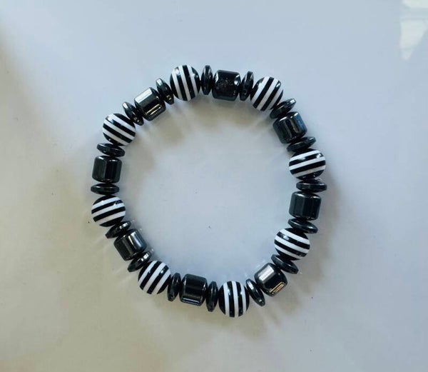 Black and White Striped Beaded Bracelet