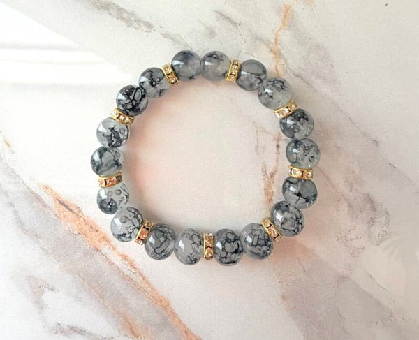 Grey Marble Elegance Bracelet – Gold Crystal Accent Design