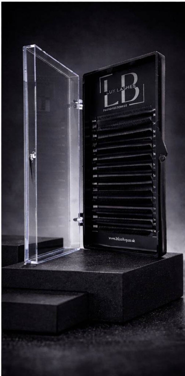 FAUX MINK RUSSIAN VOLUME BLACK EYELASHES 0.07 / M CURL