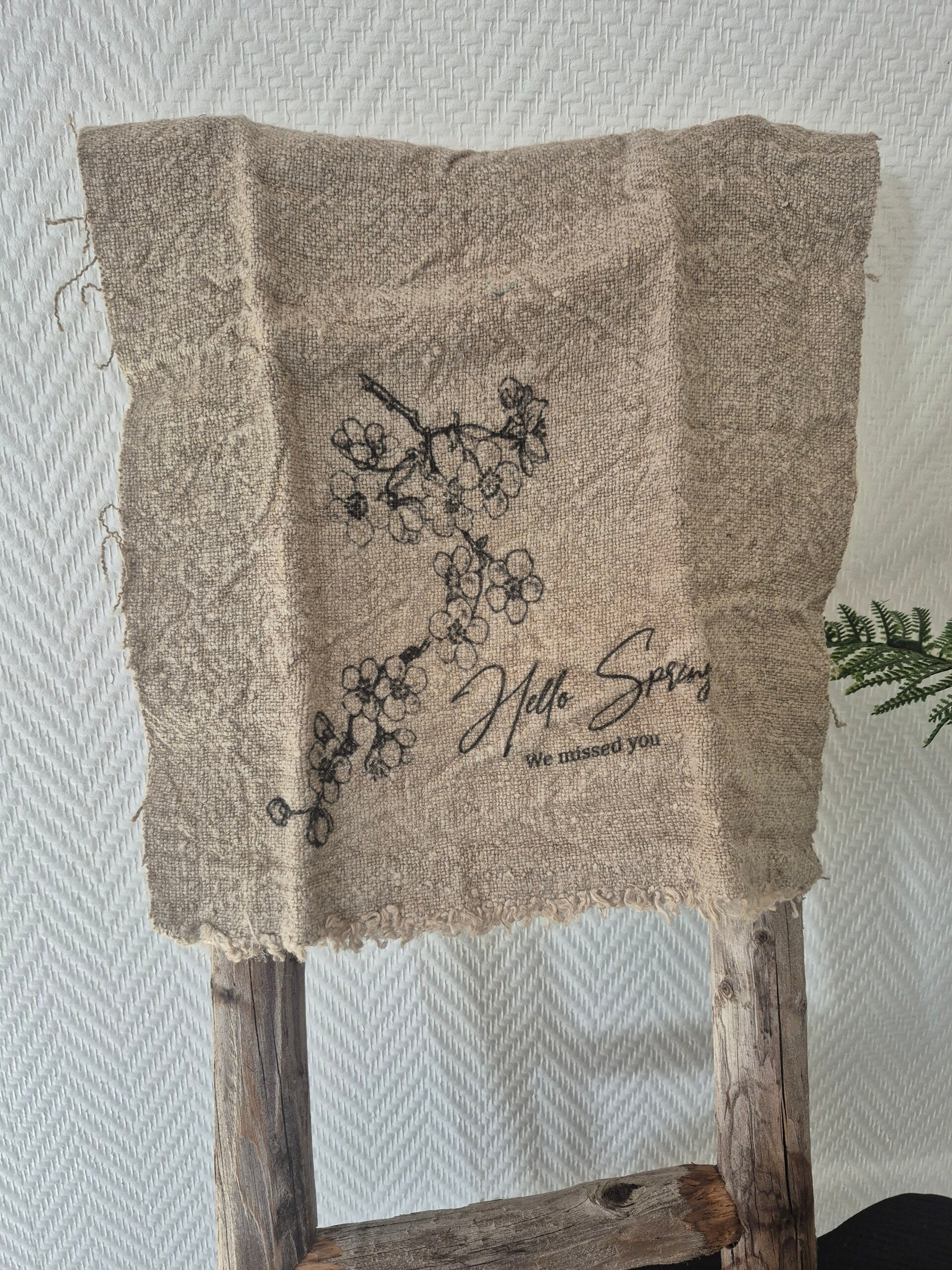 Shabbydoek " Hello Spring - we missed you"