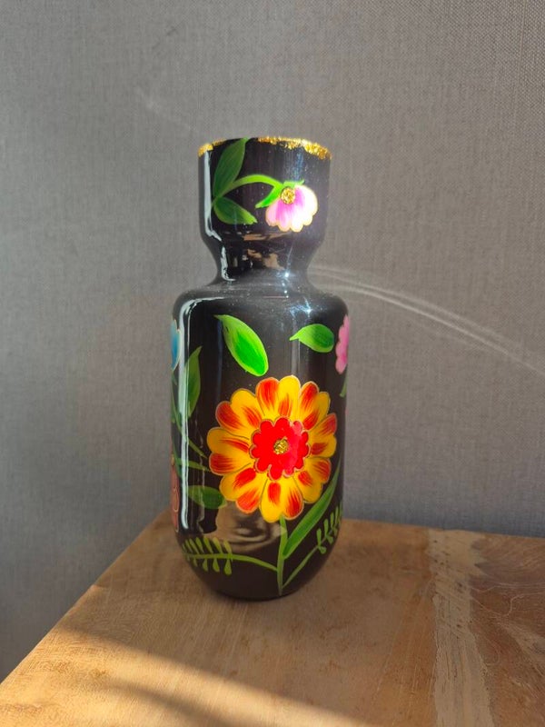 Handgeschilderde vaas