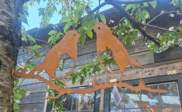 Metalen  2 vogels op 1 tak