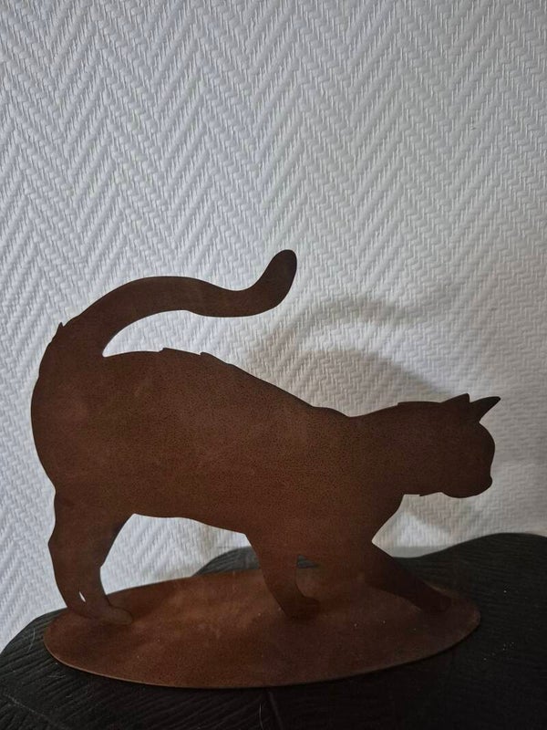 Metalen kat