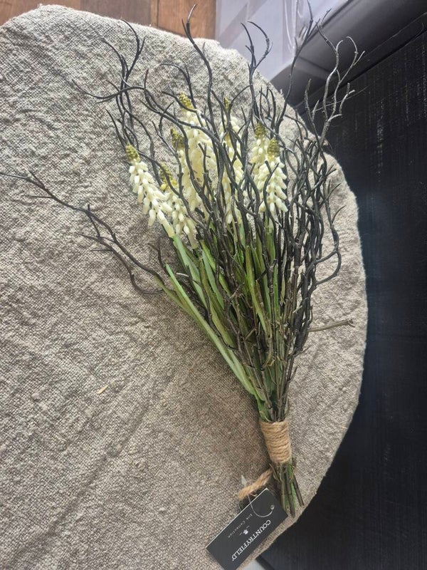 Kunst witte druifjes met twijgjes