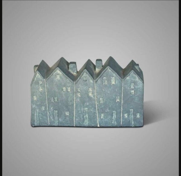 Five house in a row