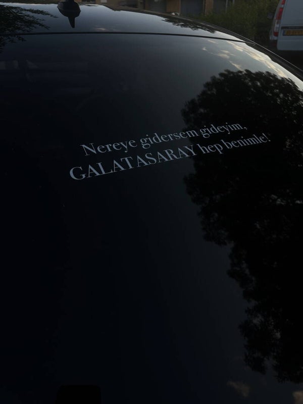 Nereye gidersem gideyim, GALATASARAY hep benimle!