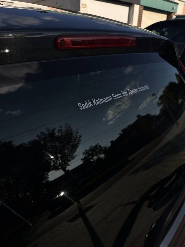 Sadık Kalmanın Sonu Her Zaman İhanettir...