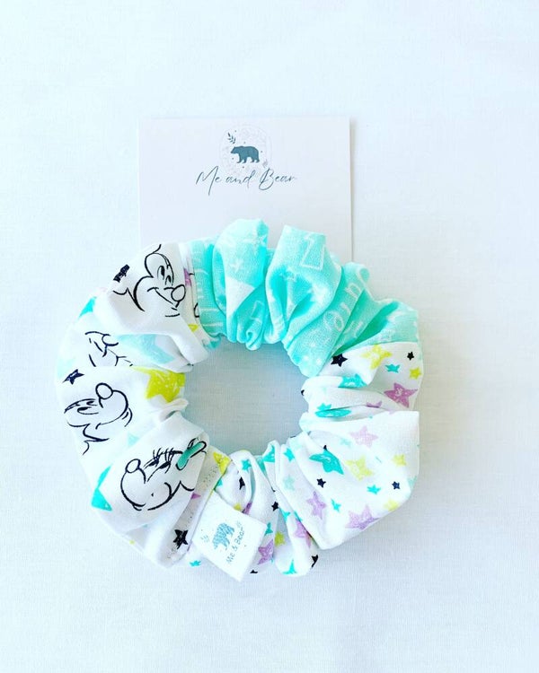 Minni Mouse Scrunchie