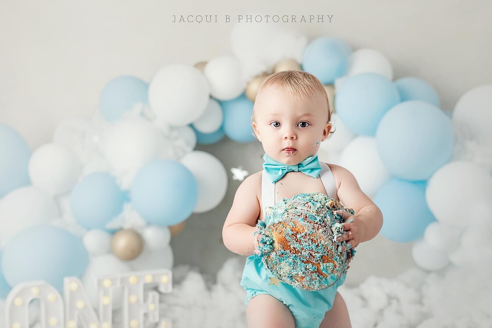 Mr One derful cake smash set