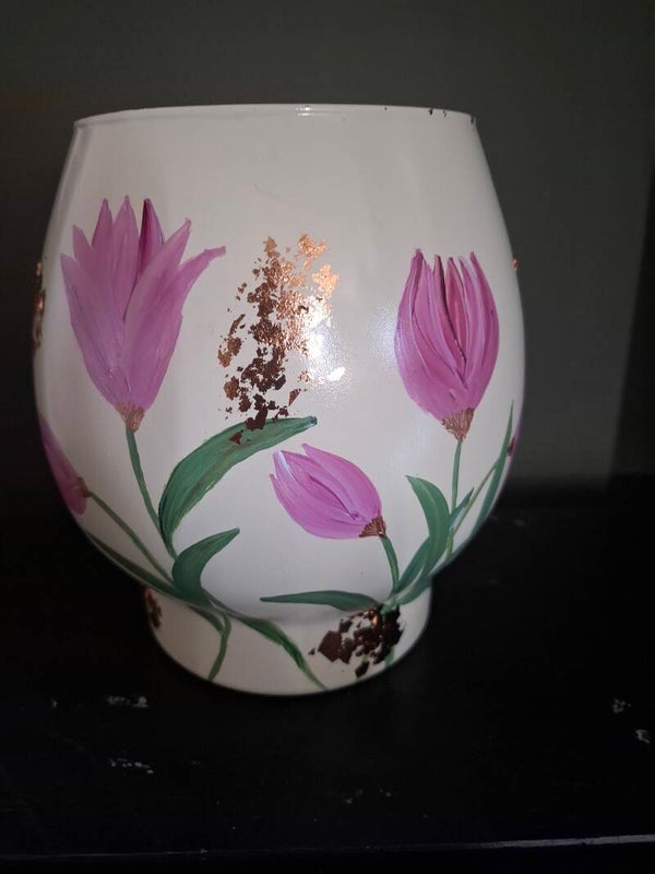 Vaas tulp ca 18 cm hoog en breed