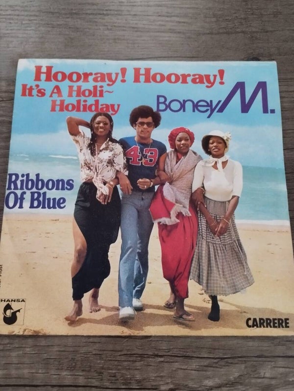 Boney M. – Hooray! Hooray! It's A Holi-Holiday
