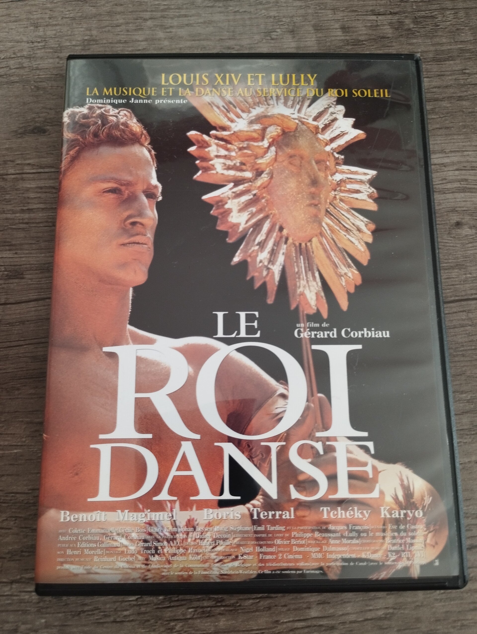 Le Roi danse
