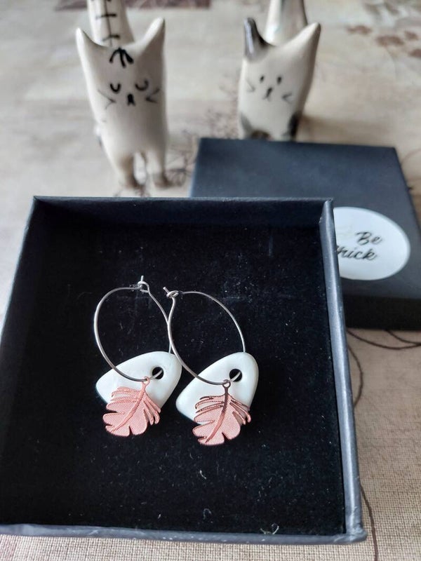 Ringoorbellen van Porseleinen met goudroos blad