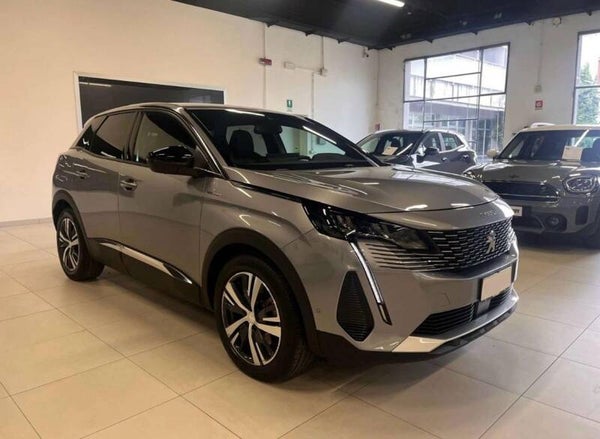 Peugeot 3008 2023 KM45.000 allure pack