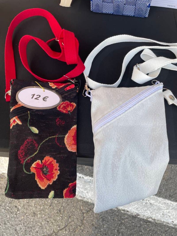 pochette telephone