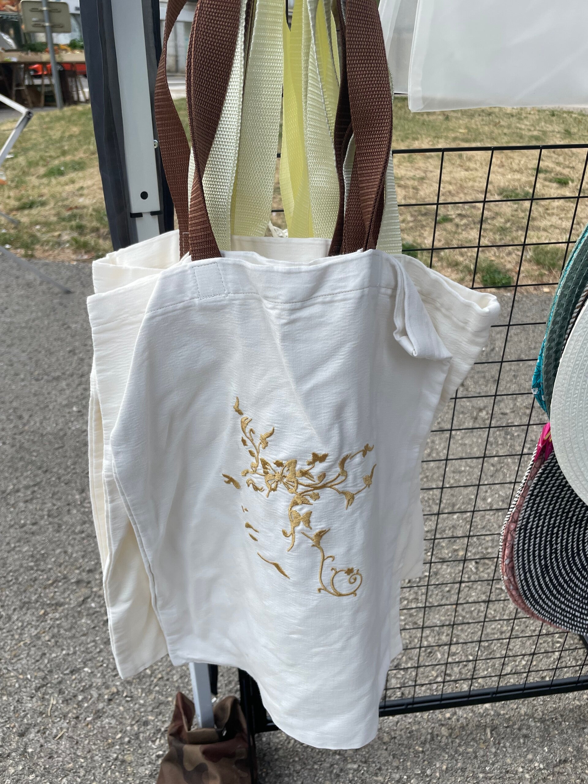sac brodé