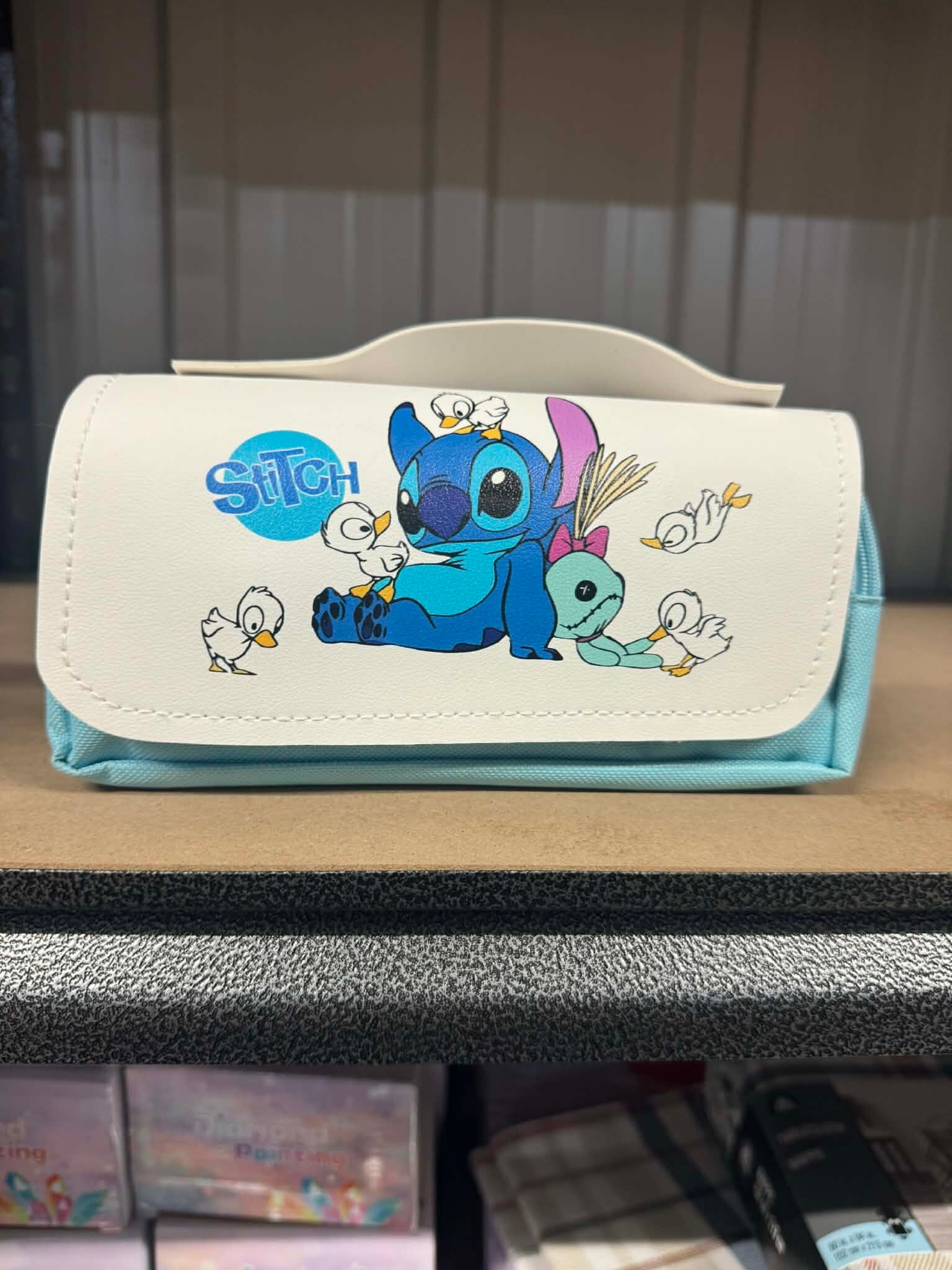 coffre crayon stitch