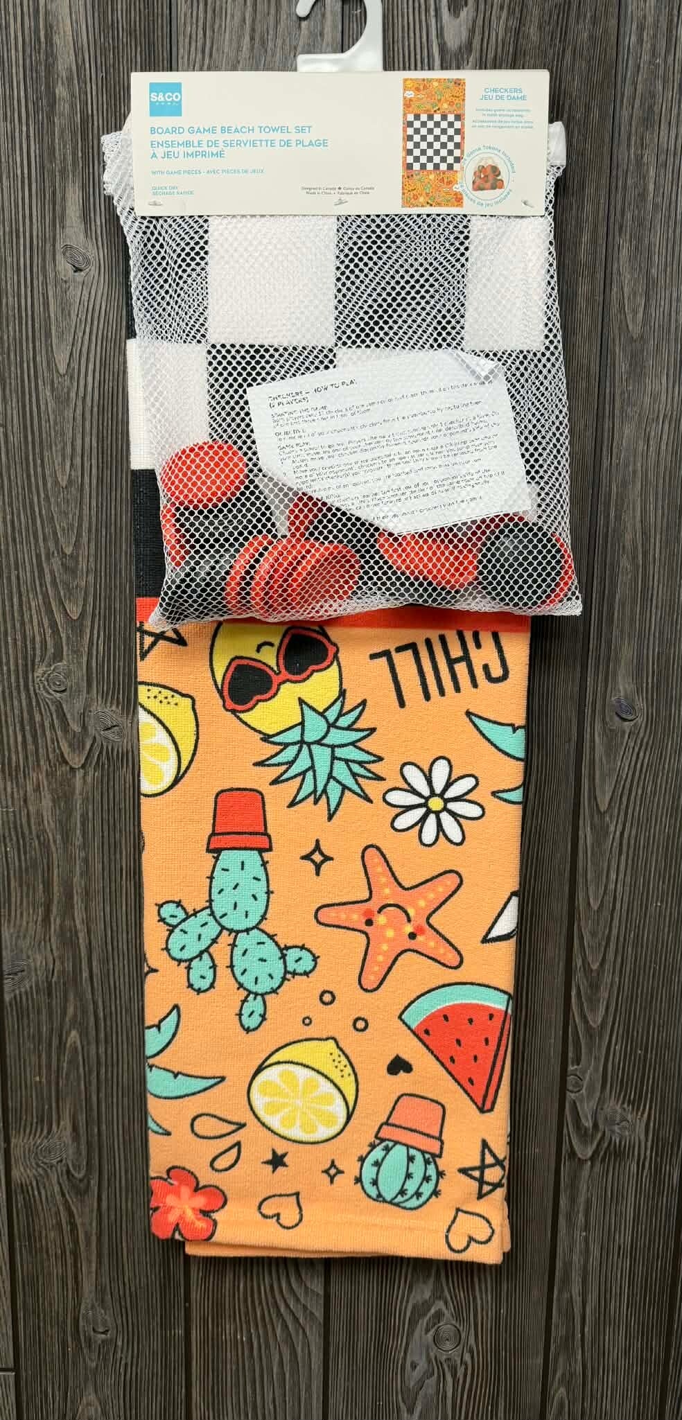 Serviette avec jeux échec