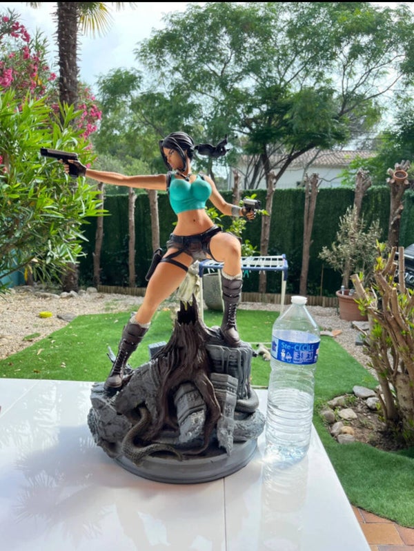 Figurine Tomb Raider