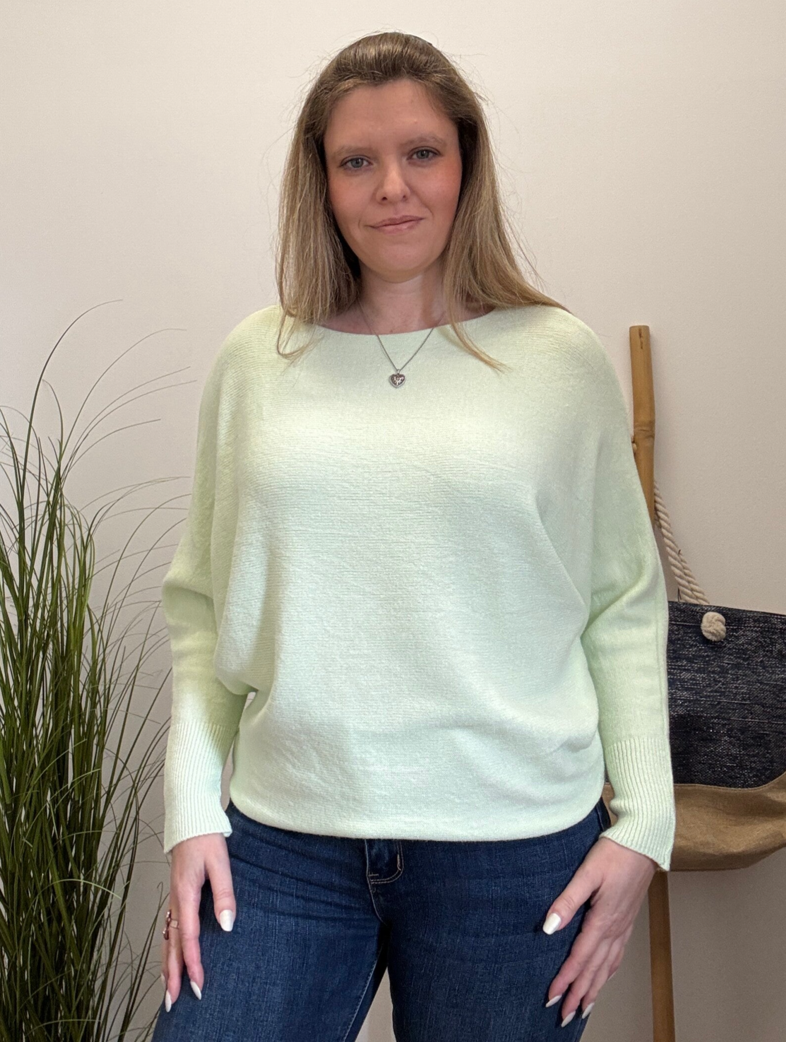 BUTTERFLY lentepull lime cashmere