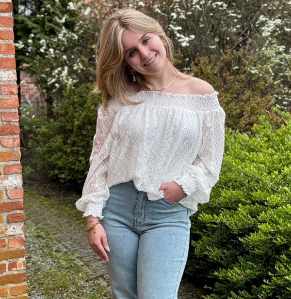 MILANO Off-Shoulder top