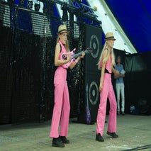 898a8982-standard.jpg
