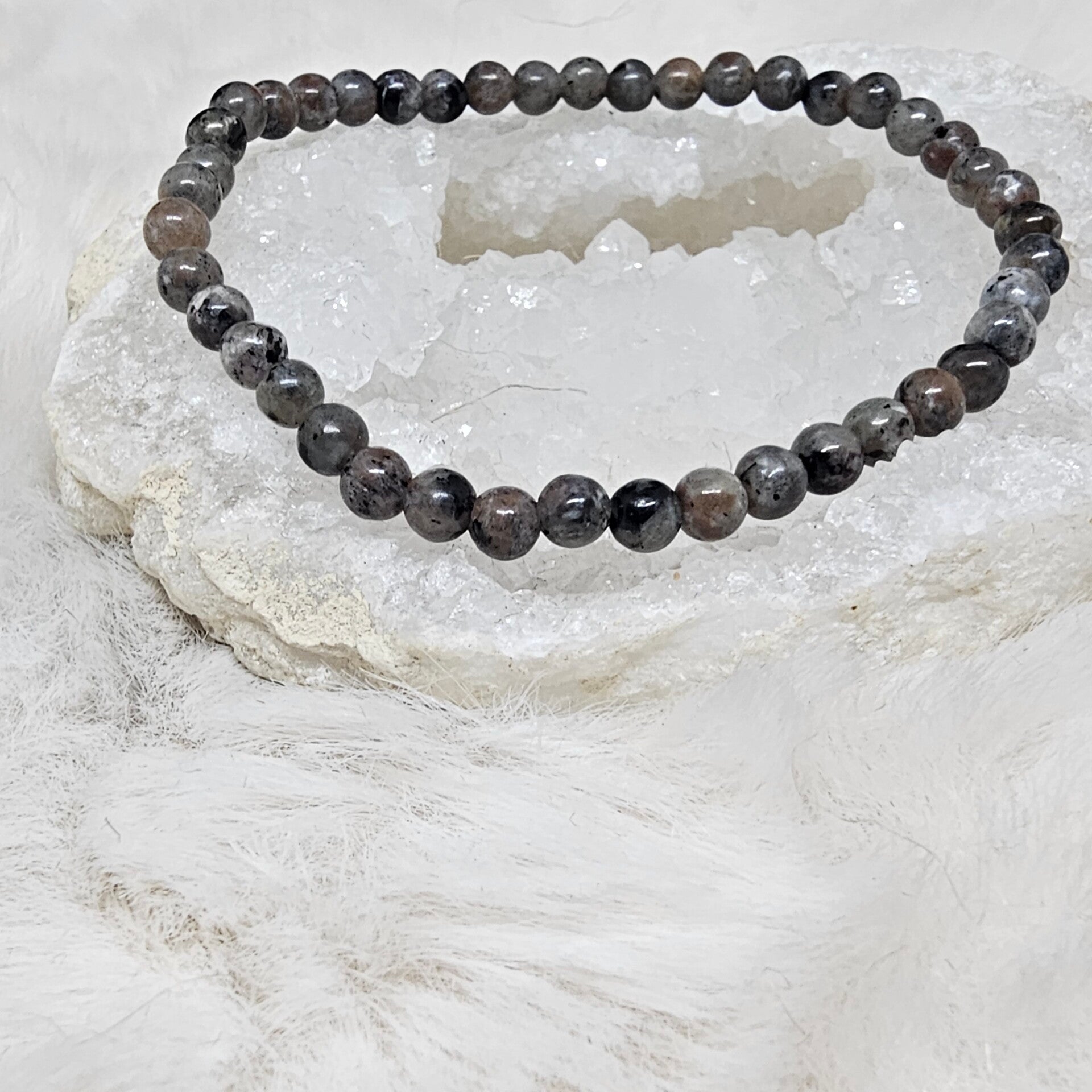Bracelet Yooperlite 4mm