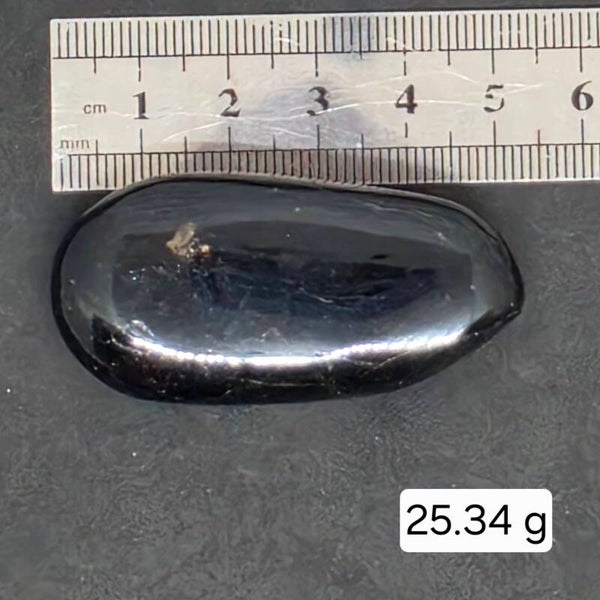 Galet Tourmaline noir