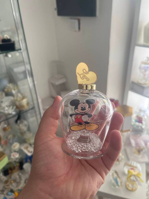 Campana con nome (Disney)