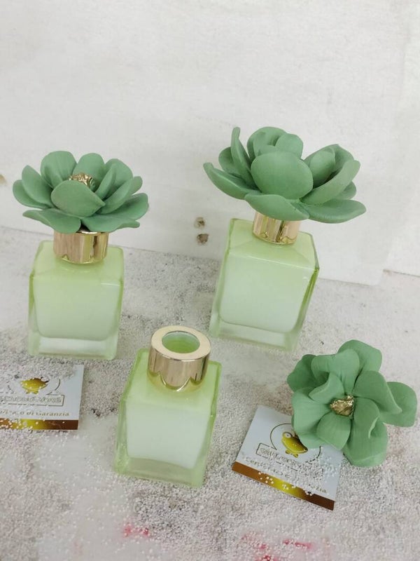 Bagnoschiuma  con fiore