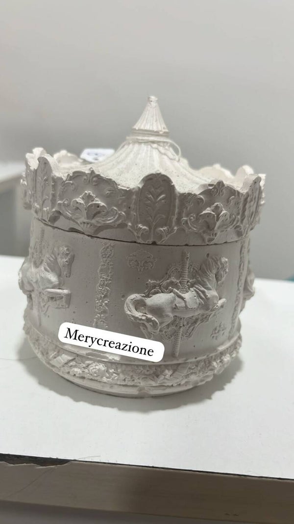 SCATOLA TEMA CAVALUCCIO