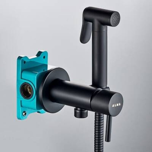 Bidet shower with  ALMAes mixer