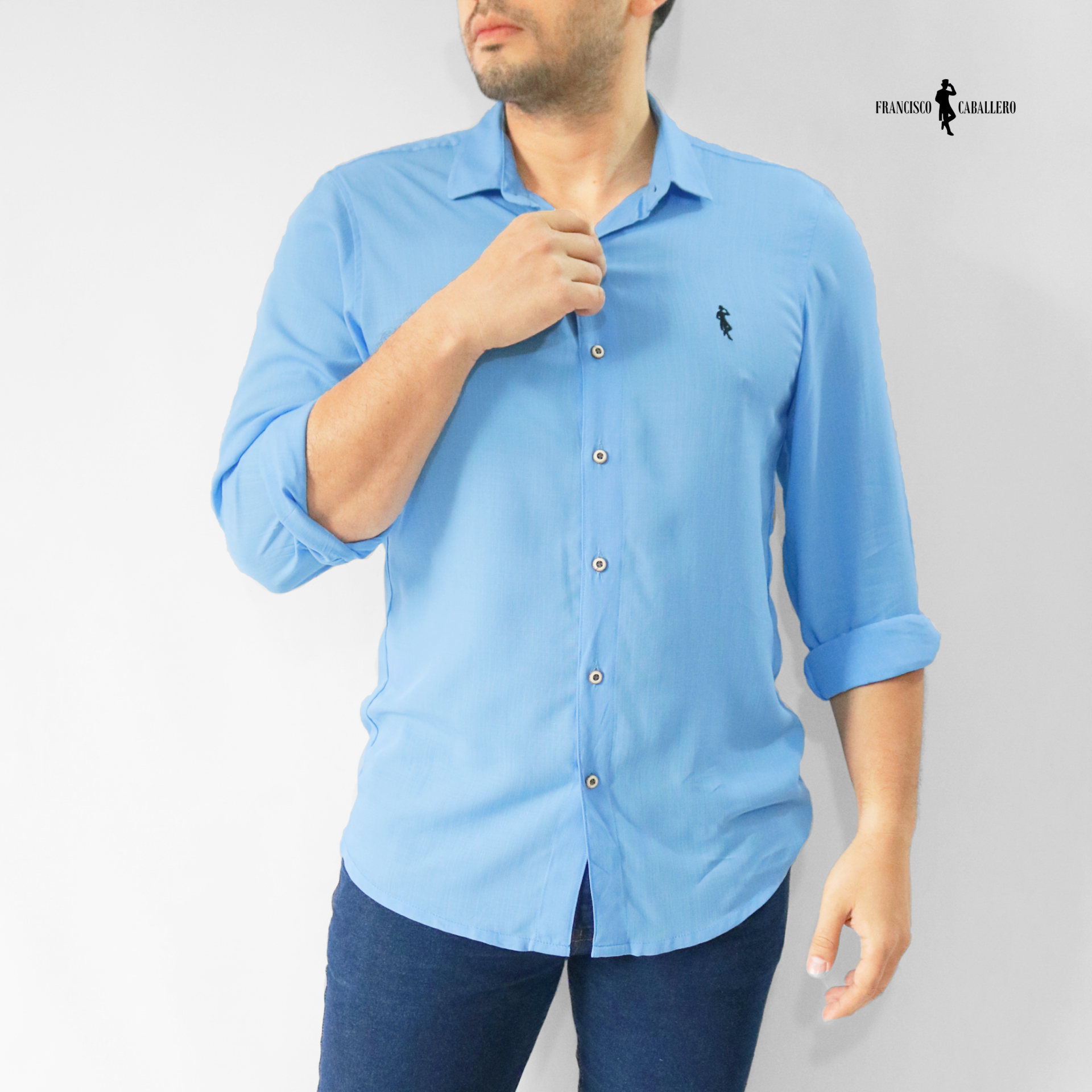 CAMISA AZUL CIELO MANGA LARGA