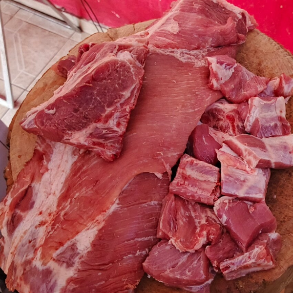 COSTILLA CON FALDA DE CERDO