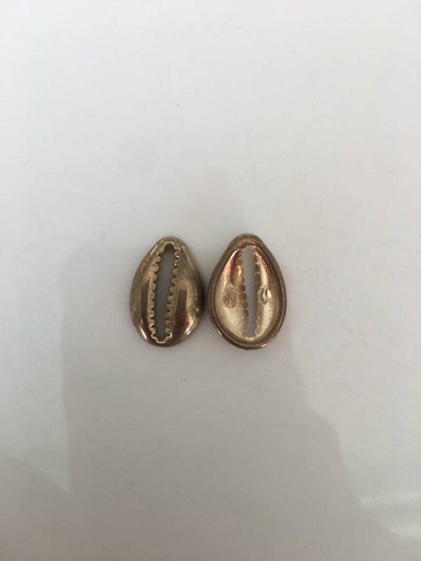 Gouden Schelpjes B16