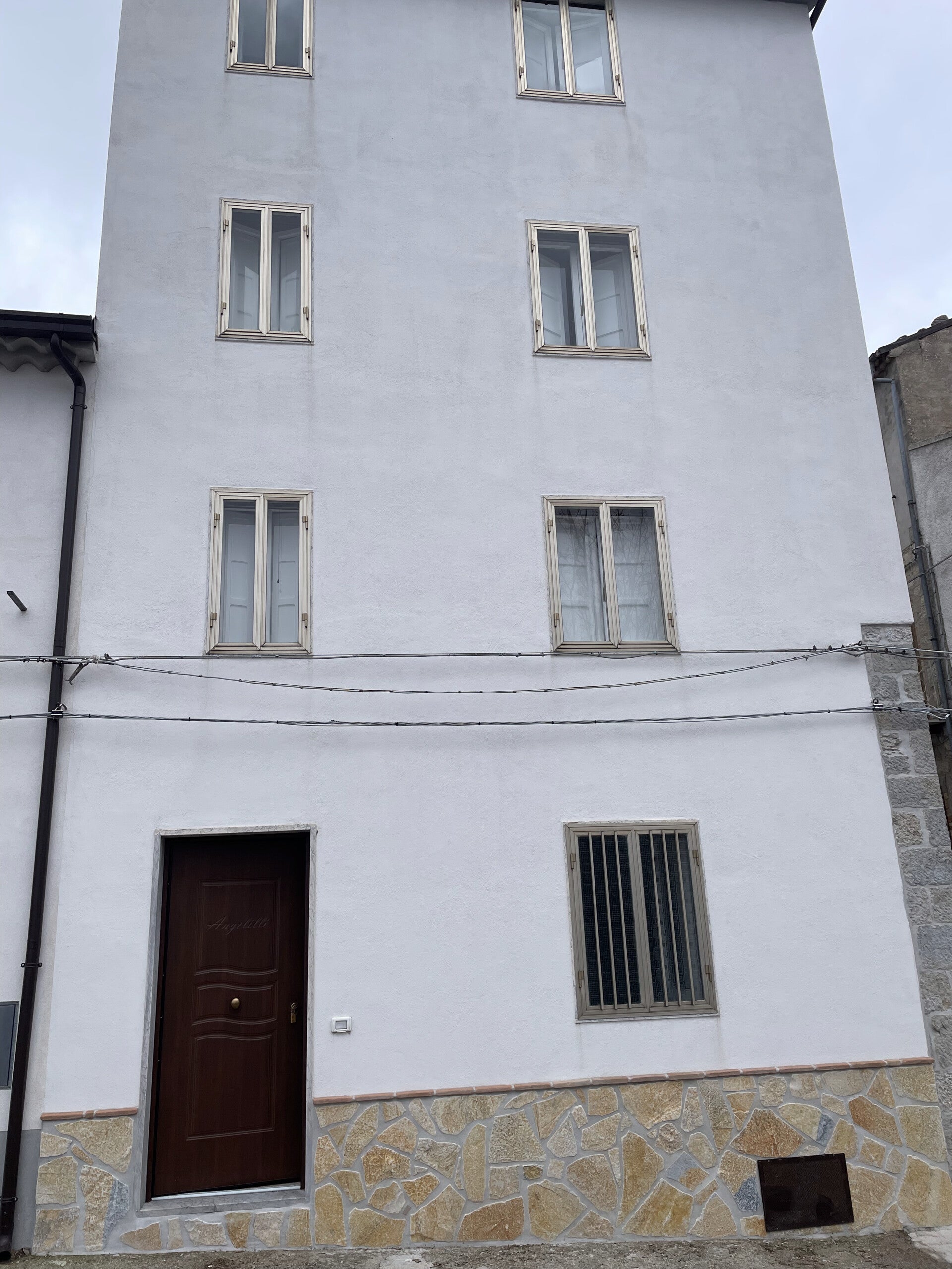 Terratetto in Schiavi di Abruzzo neu renoviert!