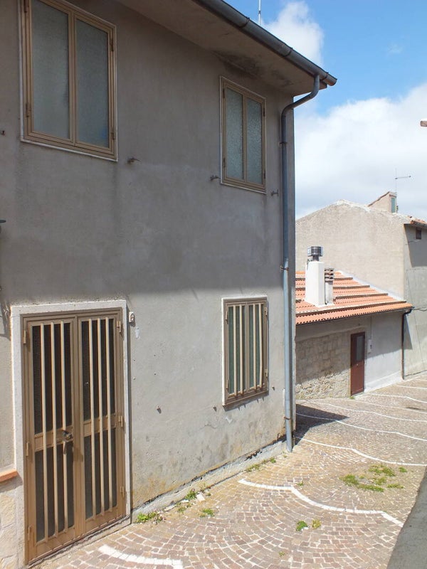 Schiavi di Abruzzo, Centro Storico