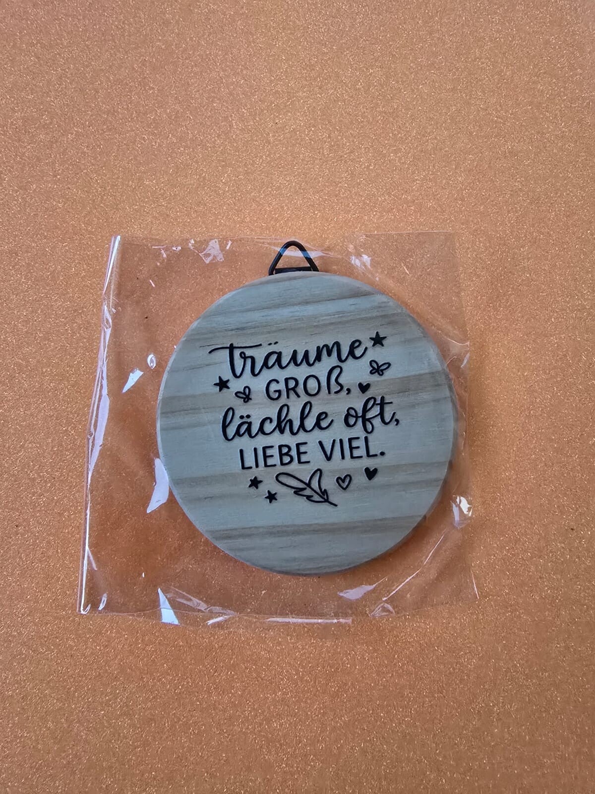 TRÄUME groß, LÄCHLE oft, LIEBE viel