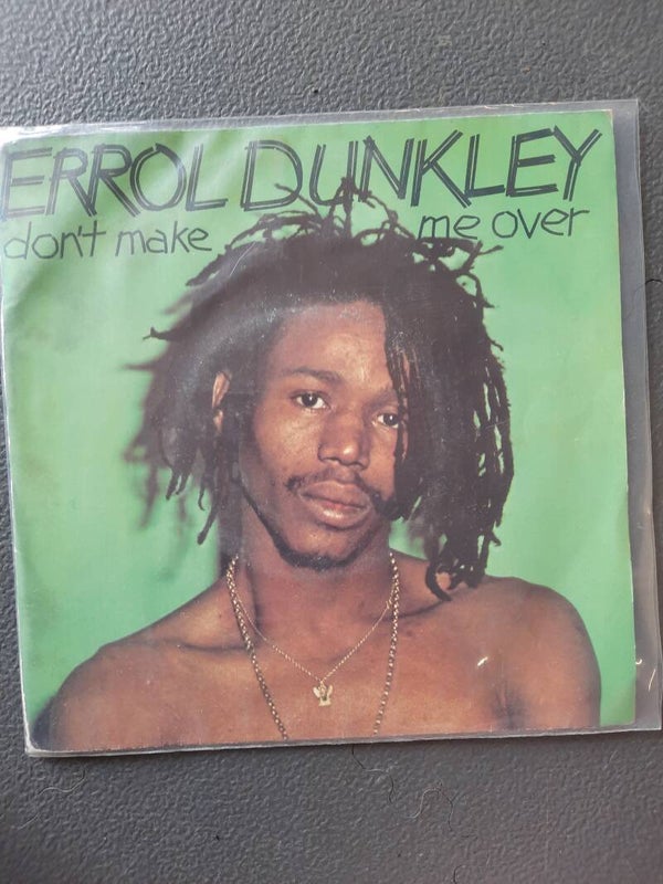 Vinyle 45 tours (dep 84)