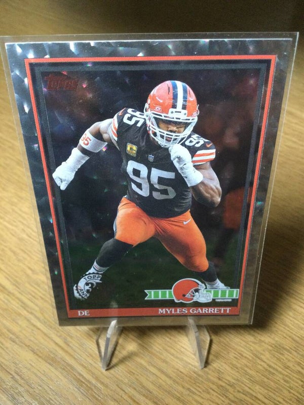 MYLES GARRETT - 2026 TOPPS FLAGSHIP - 35TH ANNIVERSARY 1991 CRACKLE FOIL REFRACTOR #91TF-26