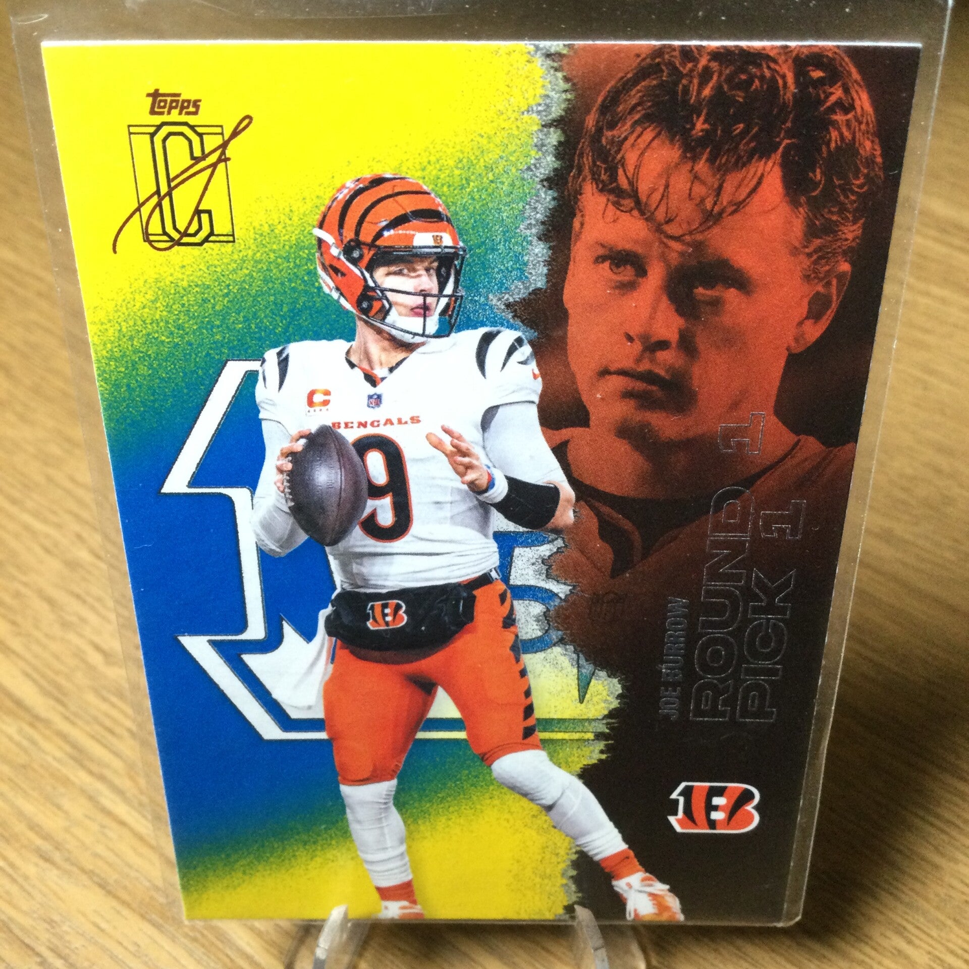 JOE BURROW - 2025 TOPPS SIGNATURE CLASS - YELLOW & BLUE PARALLEL #13