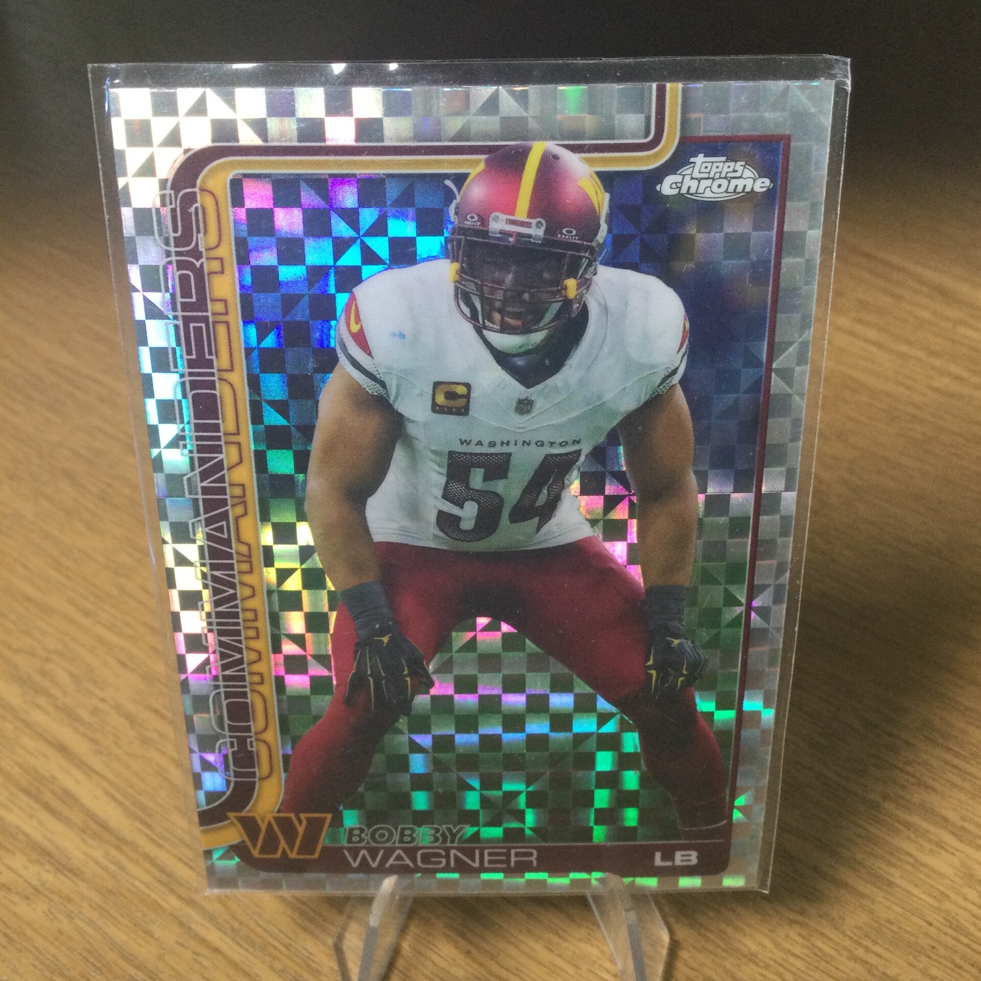 BOBBY WAGNER - 2025 Topps Chrome - X-FRACTOR #299