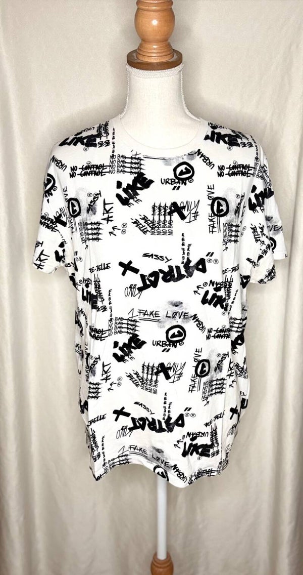 Tee shirt noir et blanc