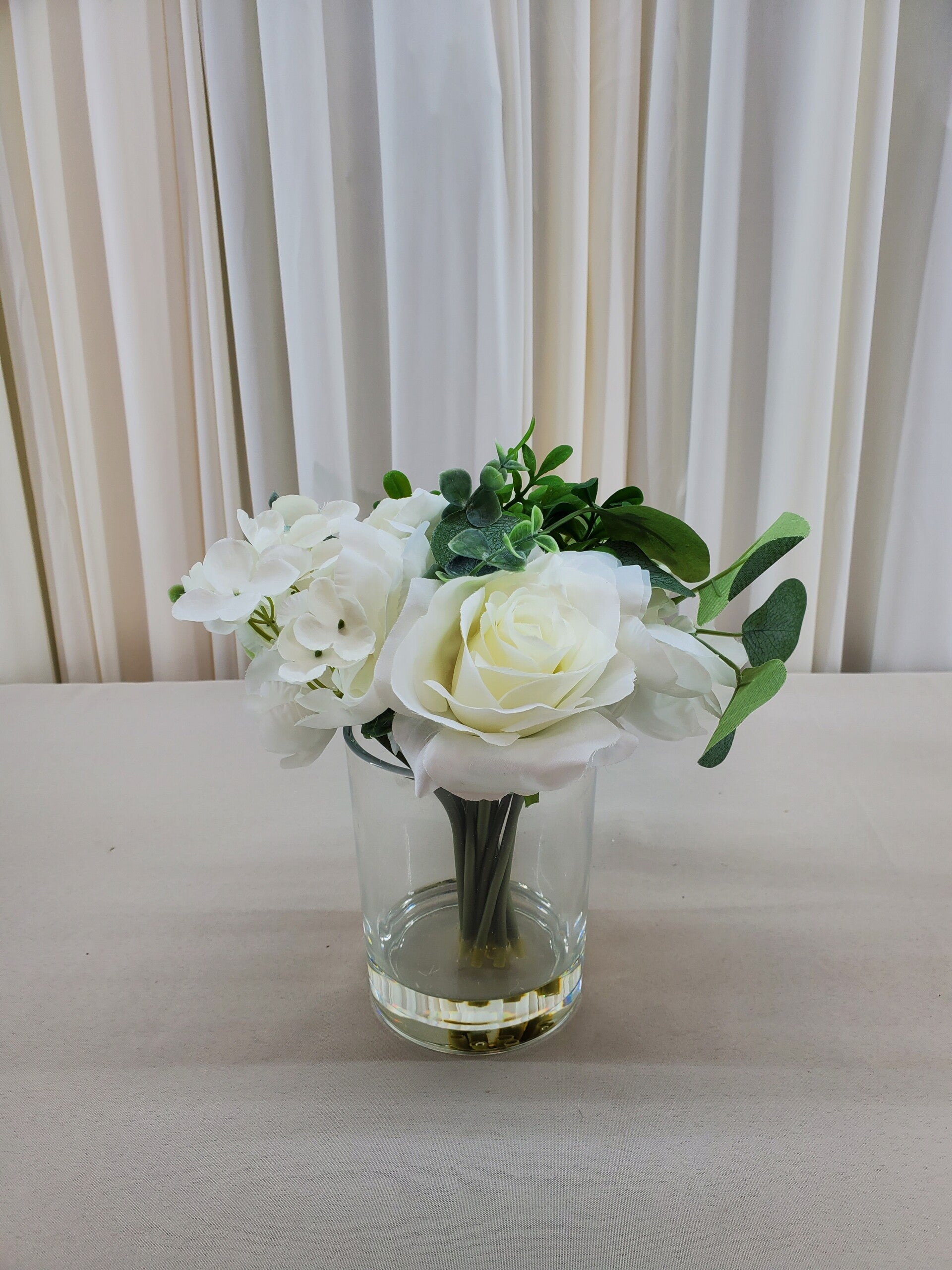 Glass Floral Centerpiece (Qty 28)