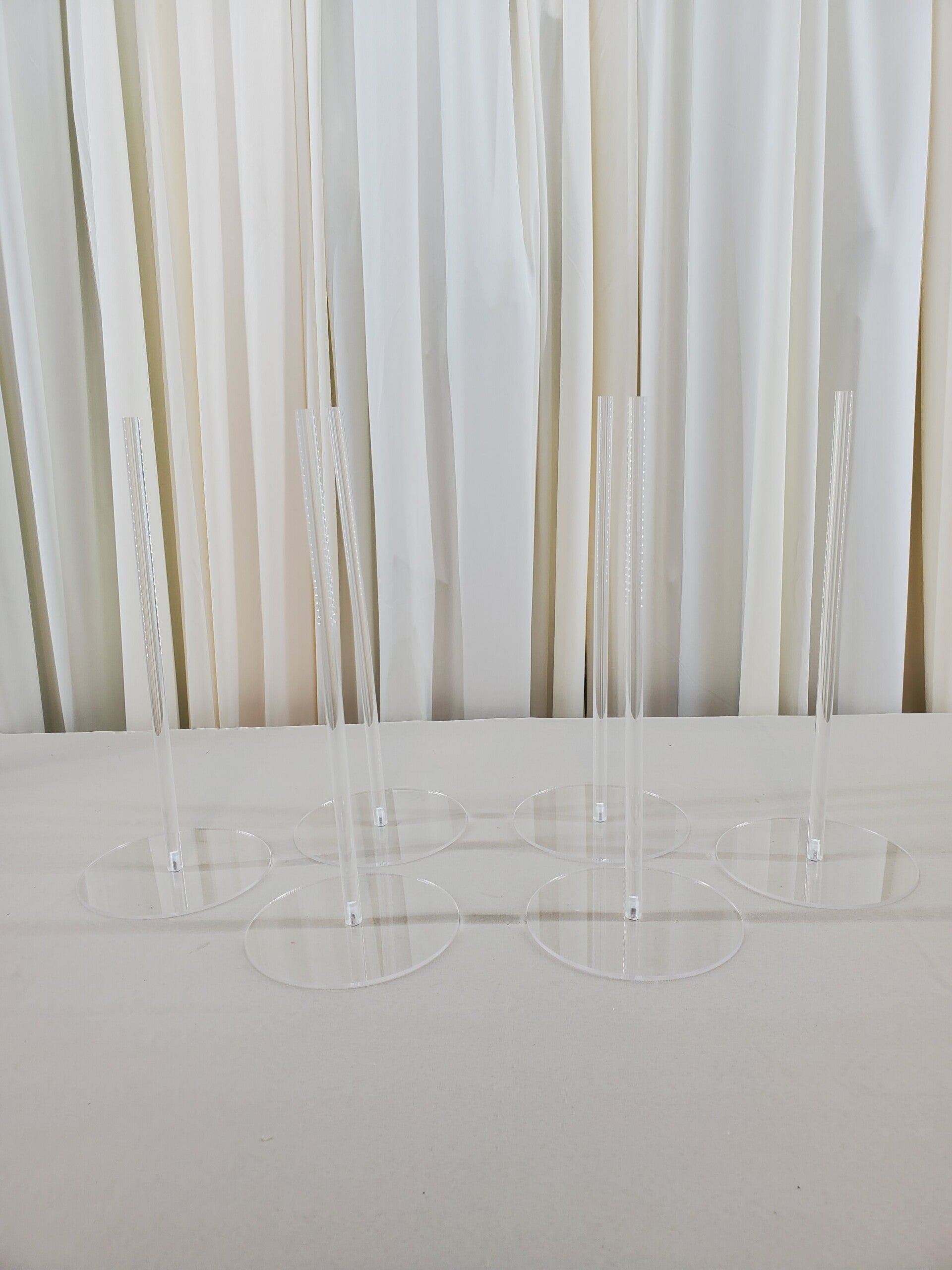 Acrylic Donut Stands (Qty 8)