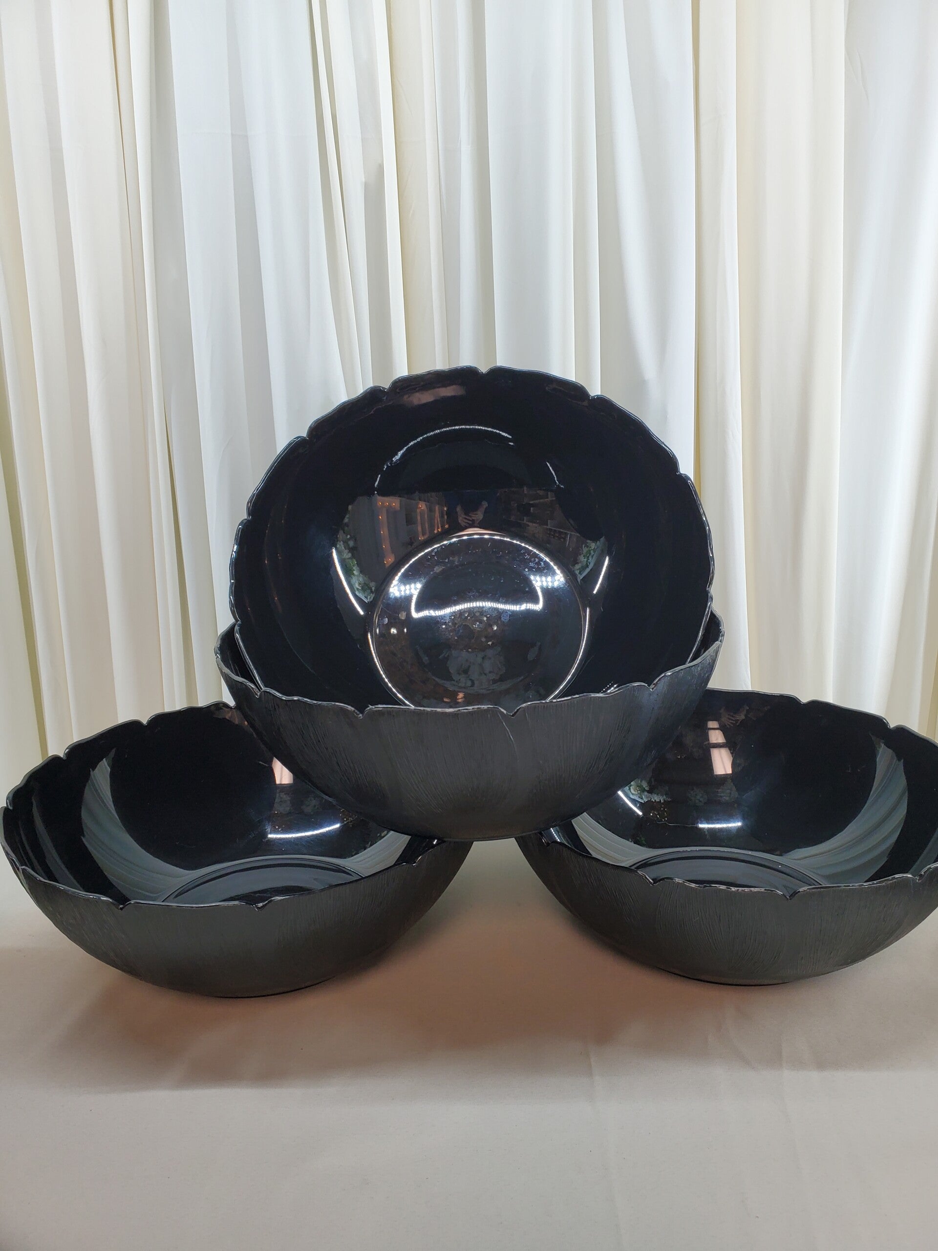 Jumbo Serving Bowls (Qty 4)